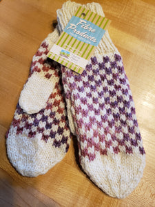 Mittens: Hand-knitted